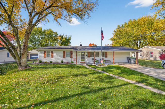 840 Sweetbriar Avenue, Whiteland, IN 46184