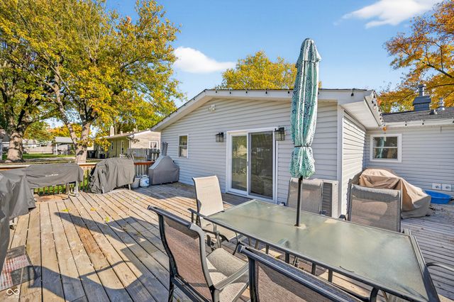 840 Sweetbriar Avenue, Whiteland, IN 46184