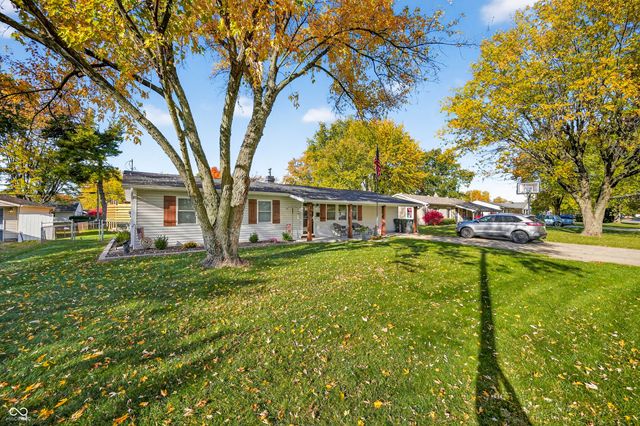 840 Sweetbriar Avenue, Whiteland, IN 46184