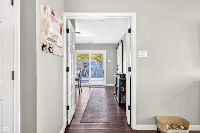 840 Sweetbriar Avenue, Whiteland, IN 46184