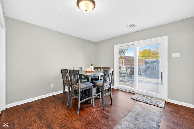 840 Sweetbriar Avenue, Whiteland, IN 46184