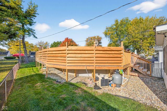 840 Sweetbriar Avenue, Whiteland, IN 46184