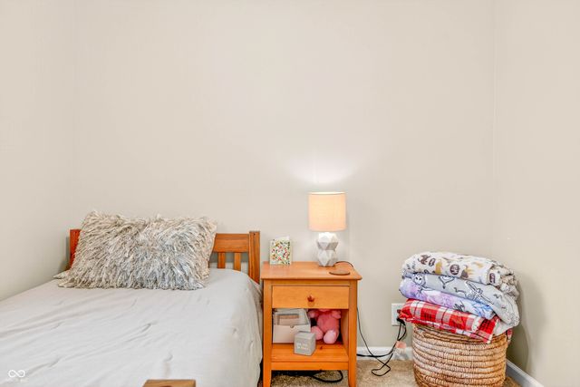 840 Sweetbriar Avenue, Whiteland, IN 46184