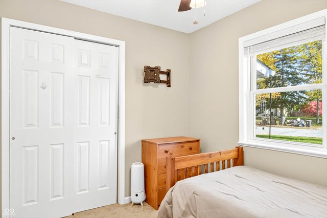 840 Sweetbriar Avenue, Whiteland, IN 46184