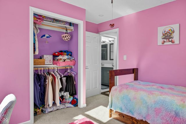 840 Sweetbriar Avenue, Whiteland, IN 46184