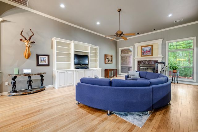 15680 Spring Club Drive, East End, AR 72065