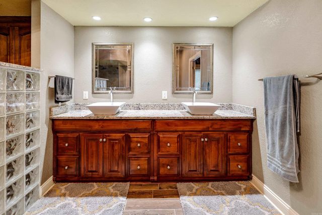 15680 Spring Club Drive, East End, AR 72065