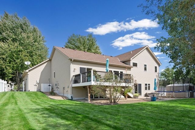 9508 204th Street W, Lakeville, MN 55044