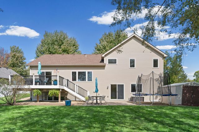 9508 204th Street W, Lakeville, MN 55044