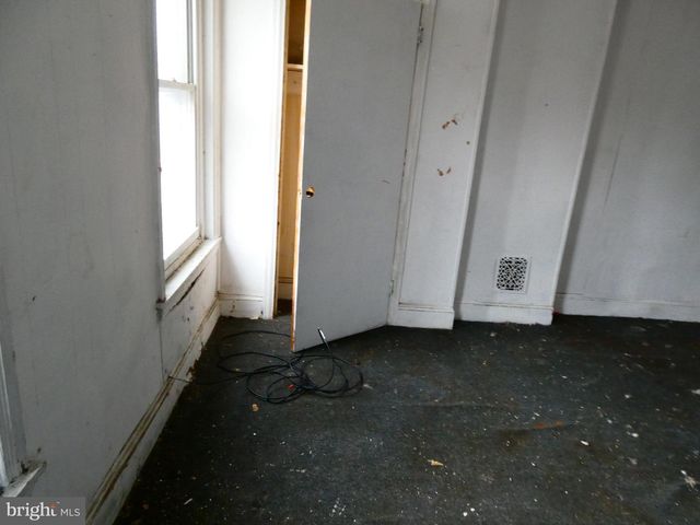 736 E HILTON ST, Philadelphia, PA 19134