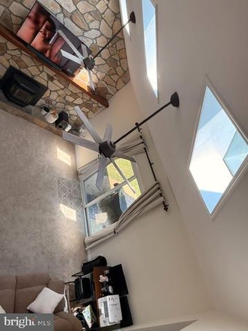 3505 FOX RIDGE RD, Waldorf, MD 20601