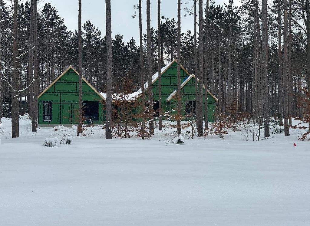 1689 Cascade Trail, Long Lake Twp, MI 49685