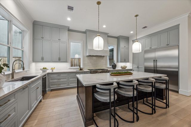 410 Merrill Street, Houston, TX 77009
