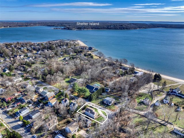 55 Brown Street, Greenport, NY 11944