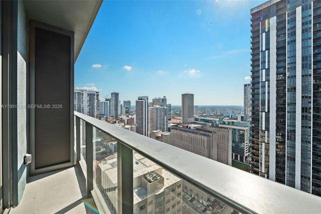 121 NE 5 ST 3507, Miami, FL 33132