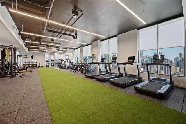 121 NE 5 ST 3507, Miami, FL 33132