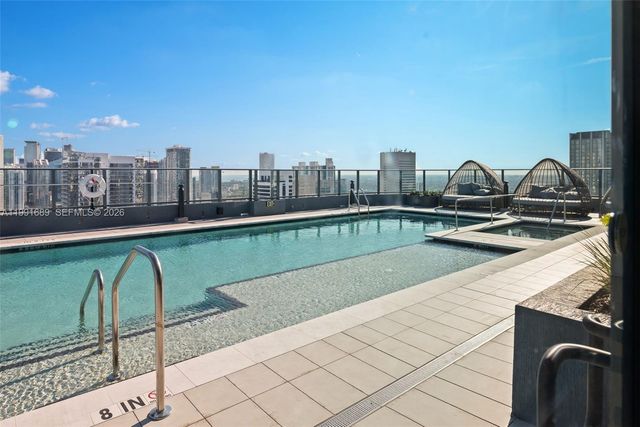 121 NE 5 ST 3507, Miami, FL 33132