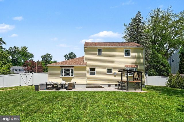1912 MARE RD, Warrington, PA 18976