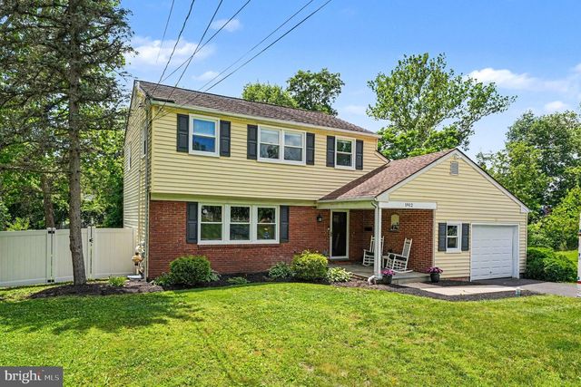 1912 MARE RD, Warrington, PA 18976