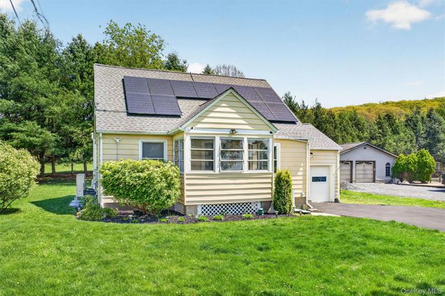 151 Laroe Road, Chester, NY 10918
