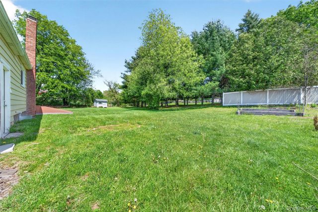 151 Laroe Road, Chester, NY 10918