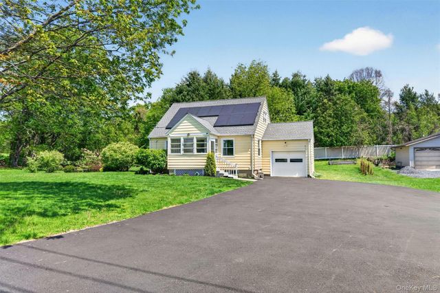 151 Laroe Road, Chester, NY 10918