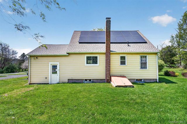 151 Laroe Road, Chester, NY 10918