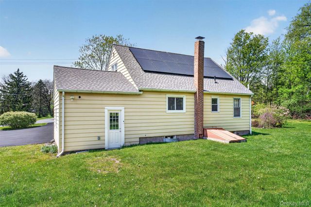 151 Laroe Road, Chester, NY 10918
