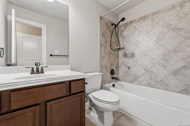11918 LAMPASAS TRL, San Antonio, TX 78253