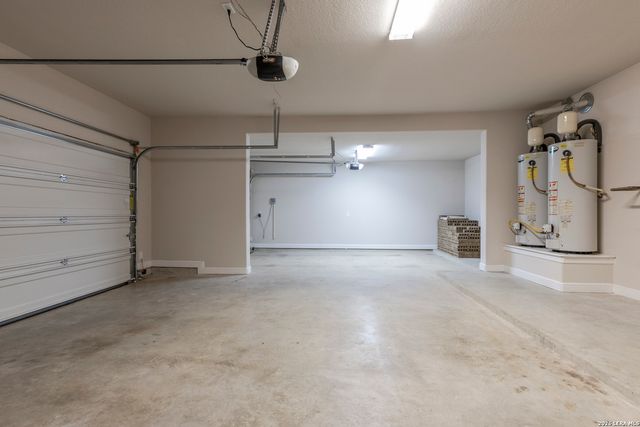 11918 LAMPASAS TRL, San Antonio, TX 78253