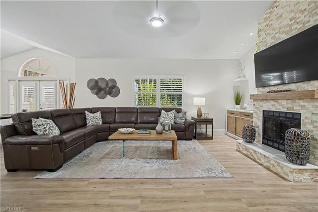 5186 Tallowood WAY, Naples, FL 34116