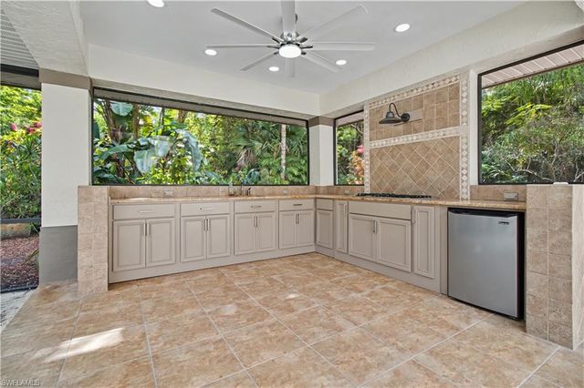 5186 Tallowood WAY, Naples, FL 34116