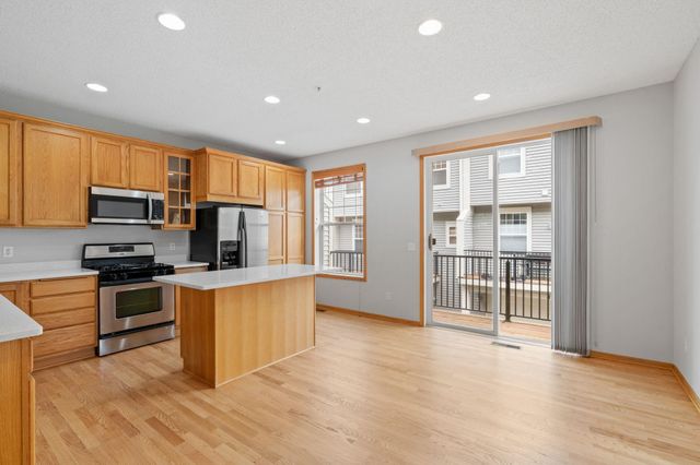 8324 Labont Way, Eden Prairie, MN 55344