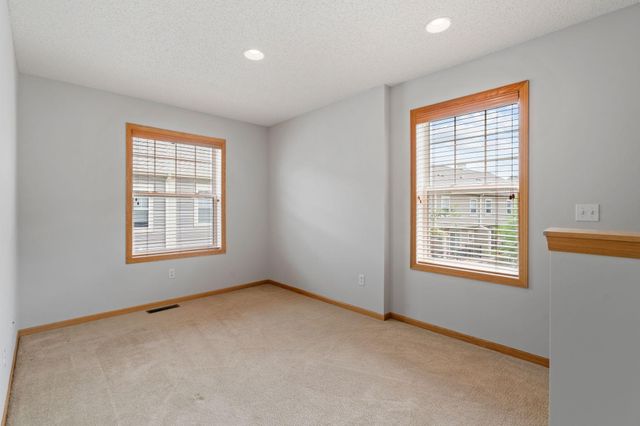 8324 Labont Way, Eden Prairie, MN 55344