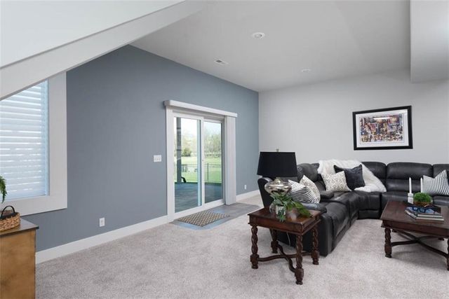 15120 Carter Street, Overland Park, KS 66221