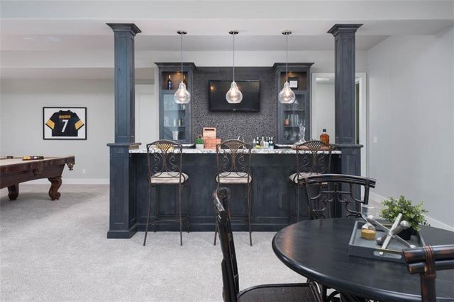 15120 Carter Street, Overland Park, KS 66221