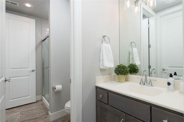 15120 Carter Street, Overland Park, KS 66221