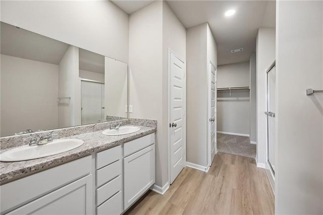 7917 SE 5th Terrace, Blue Springs, MO 64014