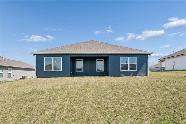 7917 SE 5th Terrace, Blue Springs, MO 64014