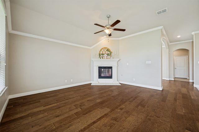 4304 Caney Creek Circle, Celina, TX 75078