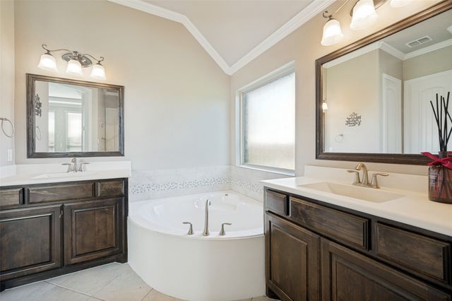 4304 Caney Creek Circle, Celina, TX 75078