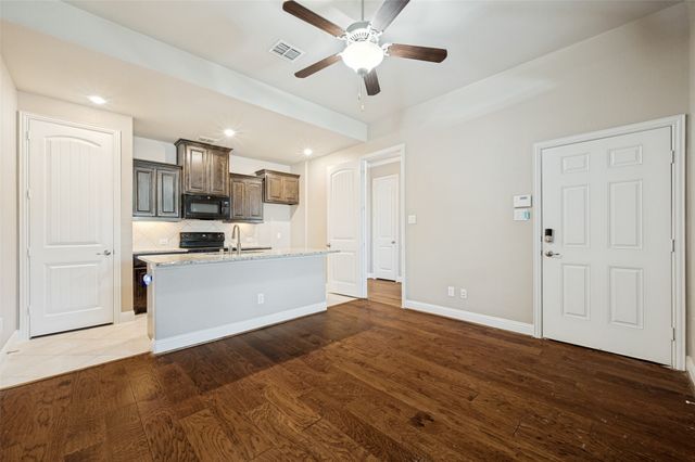 4304 Caney Creek Circle, Celina, TX 75078