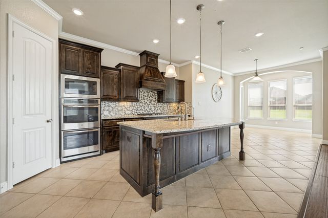 4304 Caney Creek Circle, Celina, TX 75078