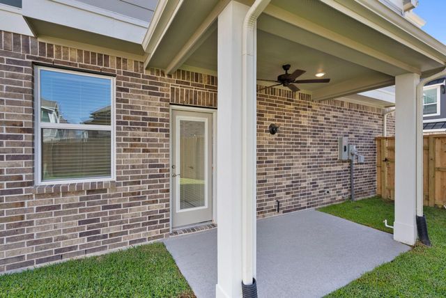 15835 Invergelder Drive, Humble, TX 77346