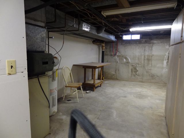 615 S Pershing, Wichita, KS 67218