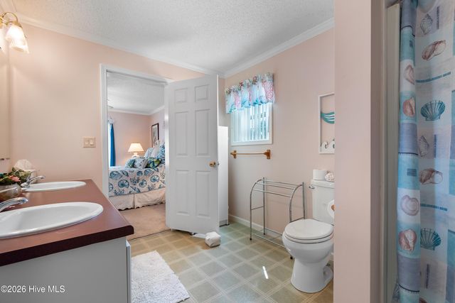 1100 Waterview Lane SW, Carolina Shores, NC 28467