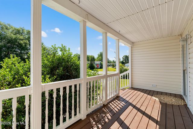 1100 Waterview Lane SW, Carolina Shores, NC 28467