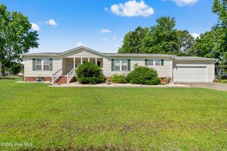 1100 Waterview Lane SW, Carolina Shores, NC 28467