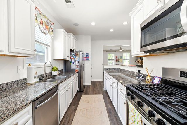 3164 Mayflower Lane, Sumter, SC 29150