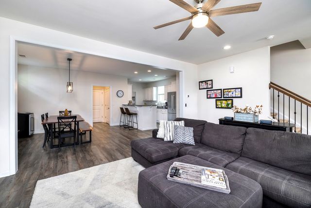 3164 Mayflower Lane, Sumter, SC 29150